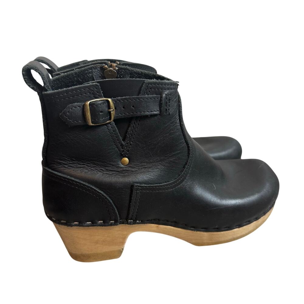 Black leather ankle boot clogs